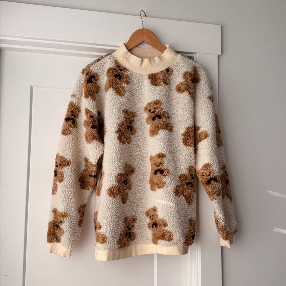 SmitnBebe women’s Teddy Bear Sherpa Sweater